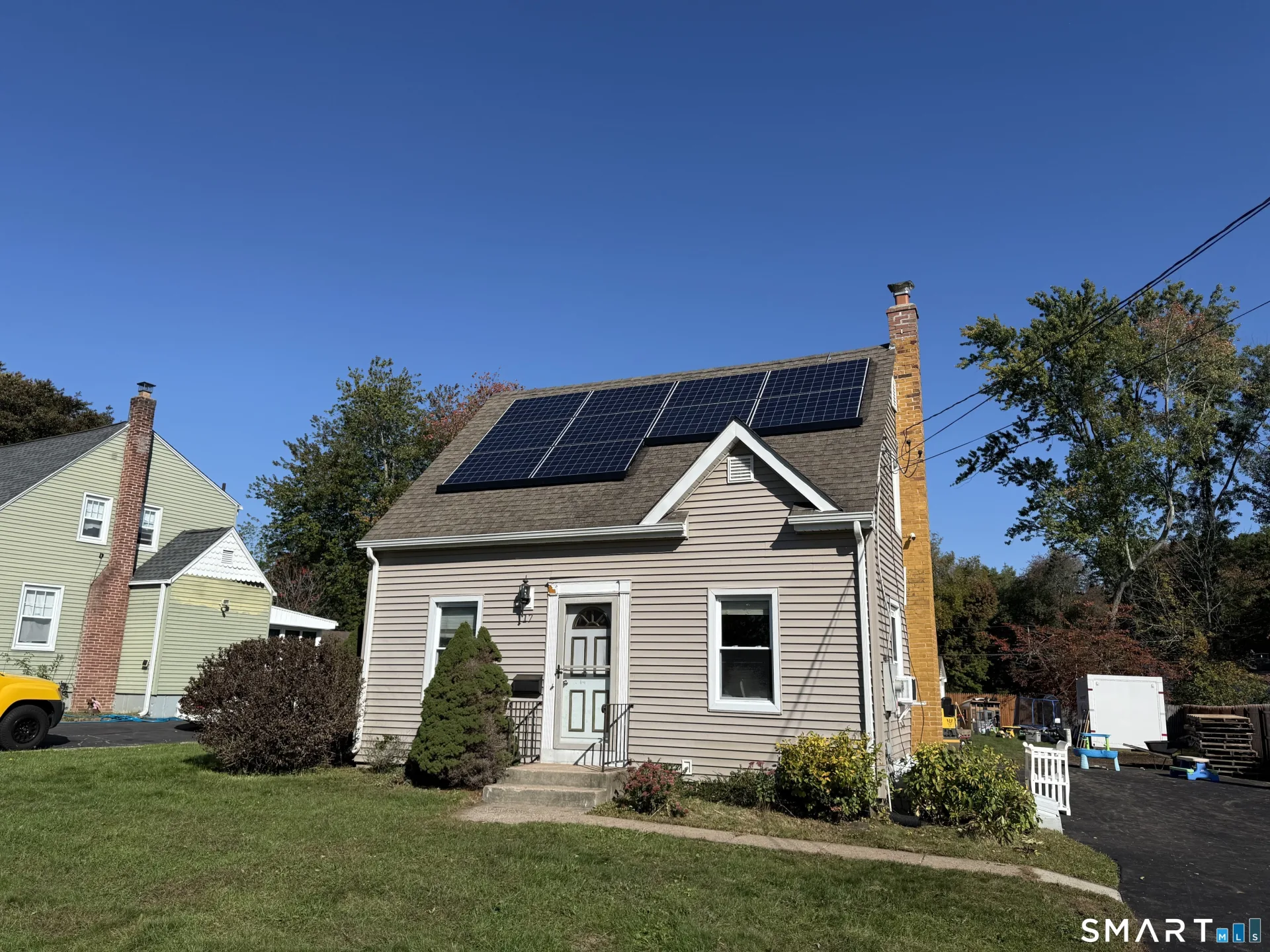 17 Pearl Street, Windsor Locks, CT