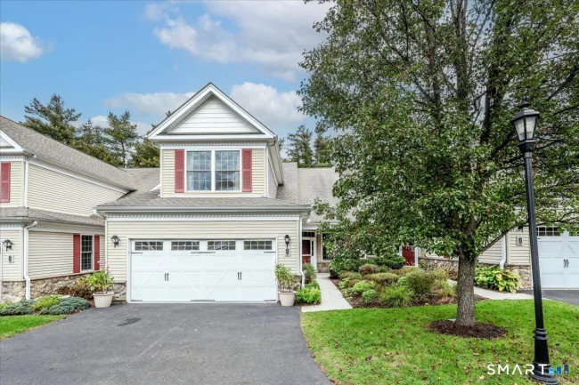 28 Watkins Drive #28