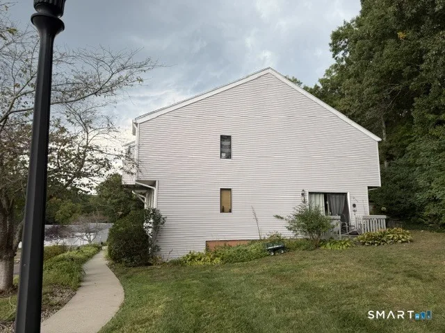 601 Timber Lane #601, Canton, CT