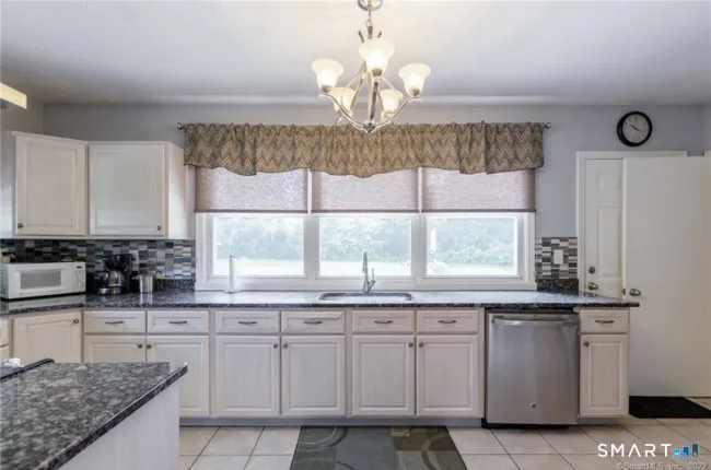 433 Highland Drive