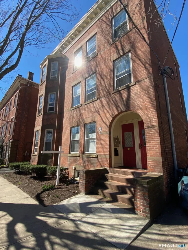 4 Academy Street