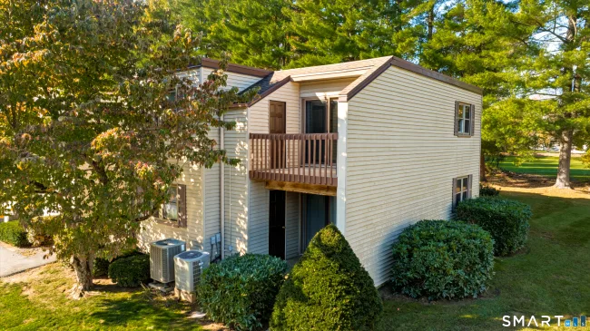 412 Twin Circle Drive #412, South Windsor, CT