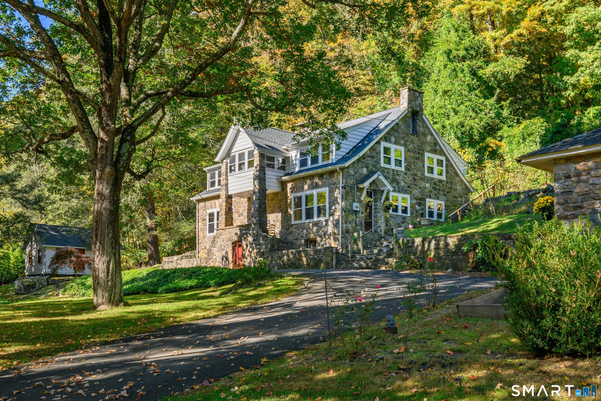 363 State Route 37, New Fairfield, CT