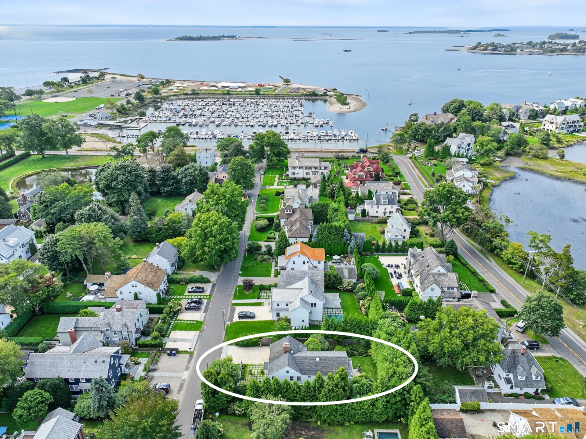 19 Roosevelt Road, Westport, CT