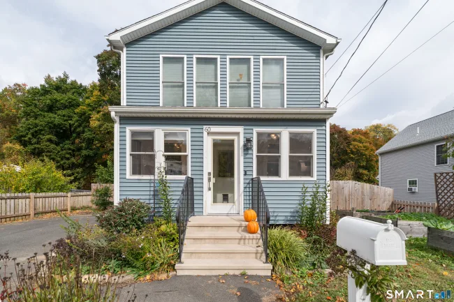 60 Rockdale Avenue, Watertown, CT