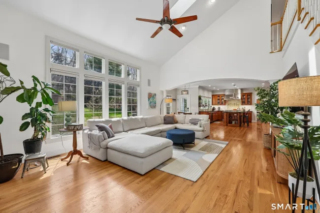 3E East Lake Road