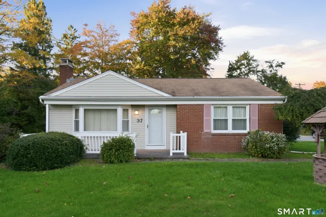 37 Colchester Avenue