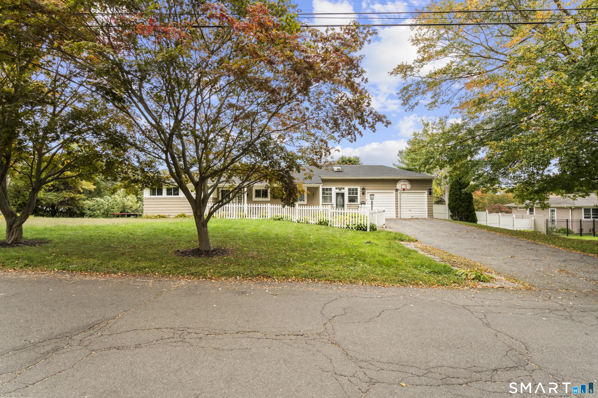5 Arden Road, Trumbull, CT