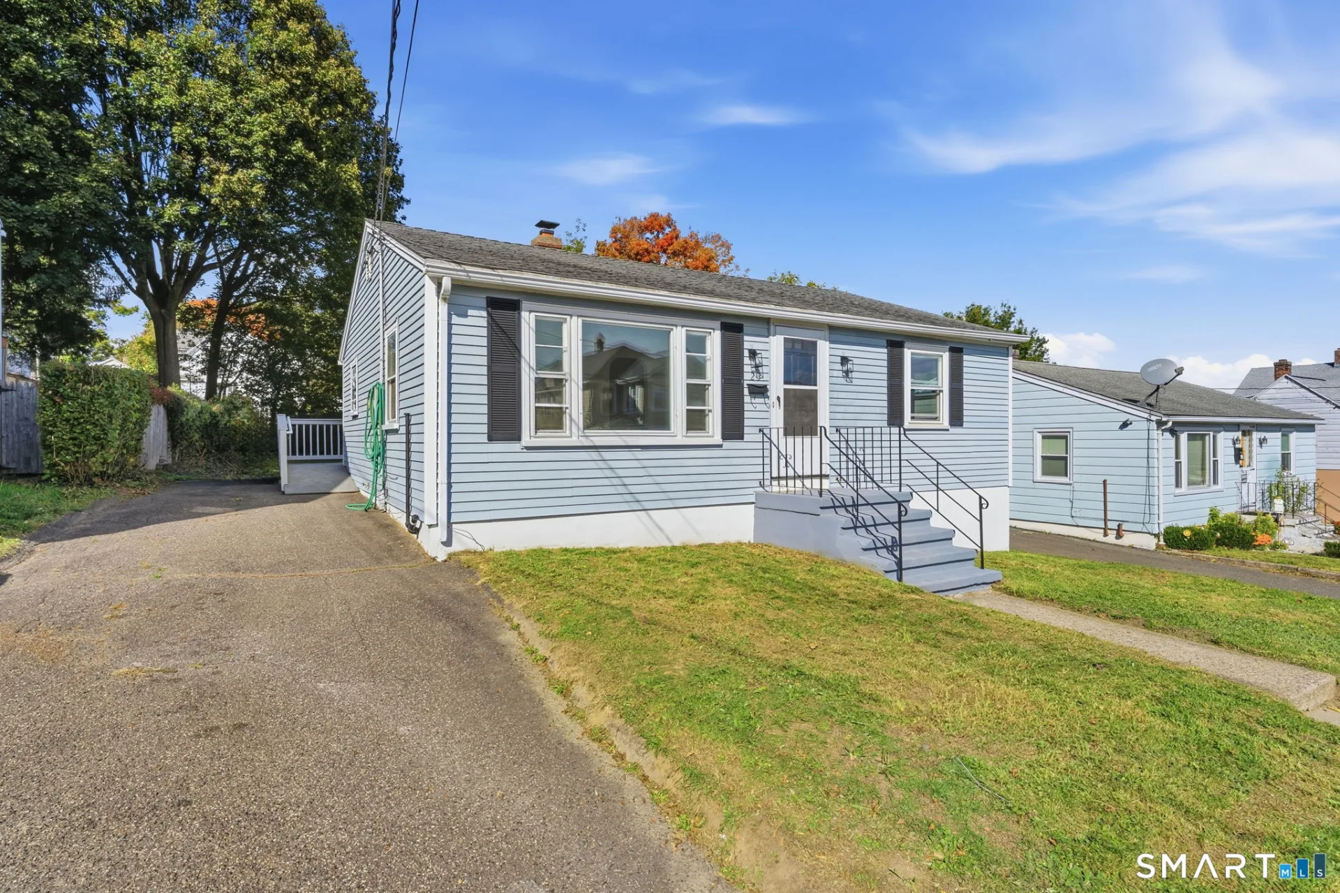 23 Hillview Avenue, Waterbury, CT