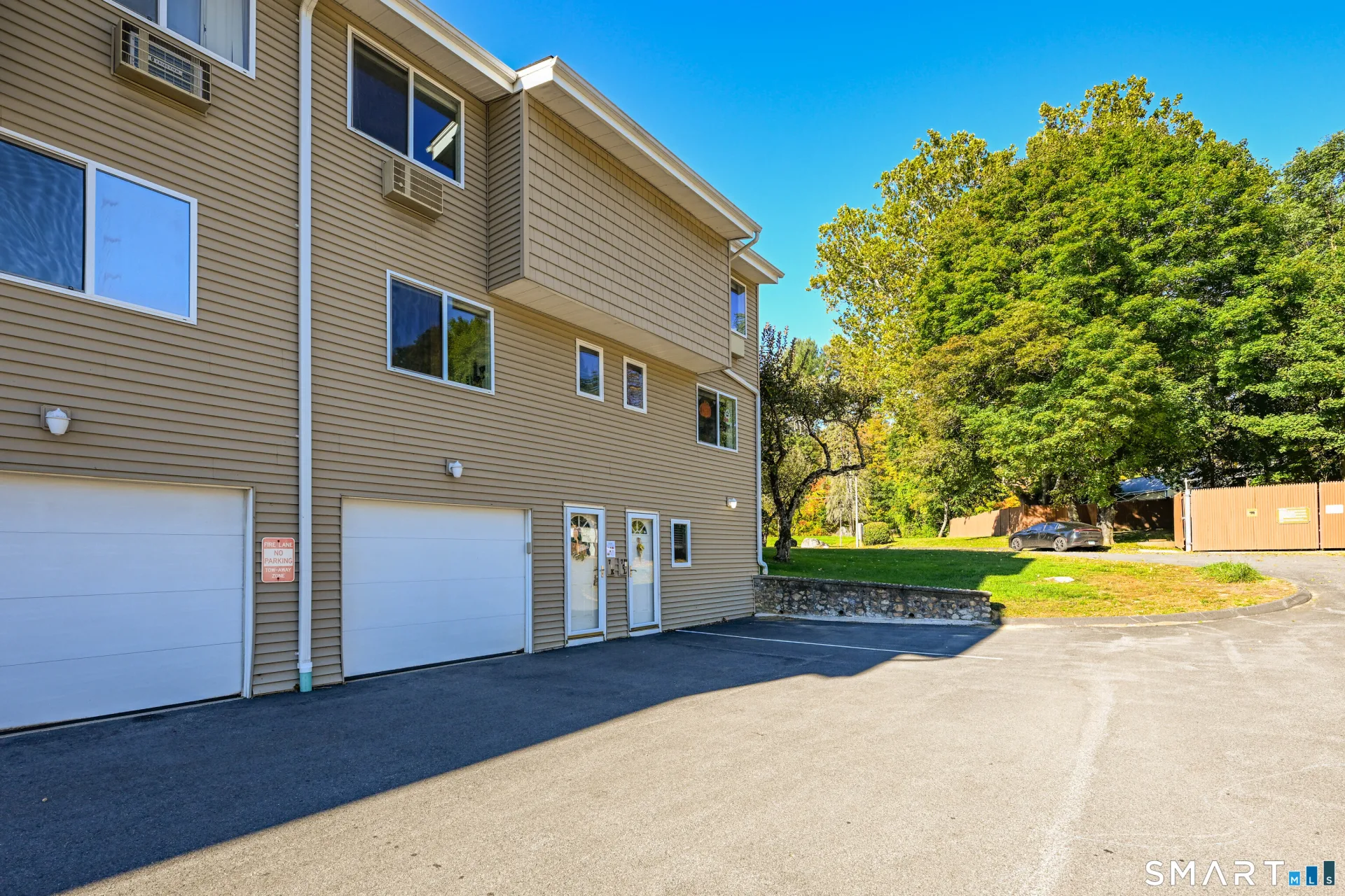 220 Main Street #7K, New Hartford, CT