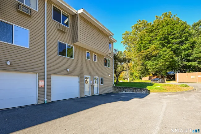 220 Main Street #7K