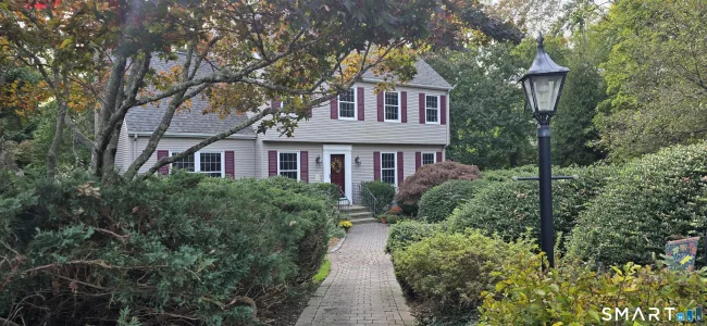 49 Overlook Avenue