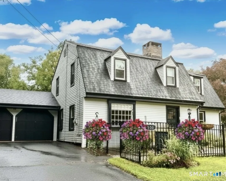 530 Bloomfield Avenue, Bloomfield, CT