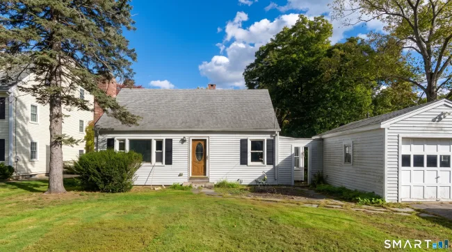 31 East Hill Road