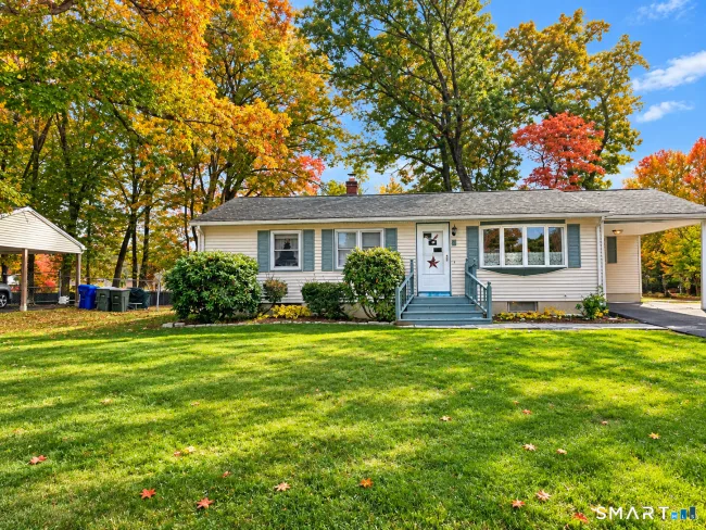 6 Fernwood Avenue