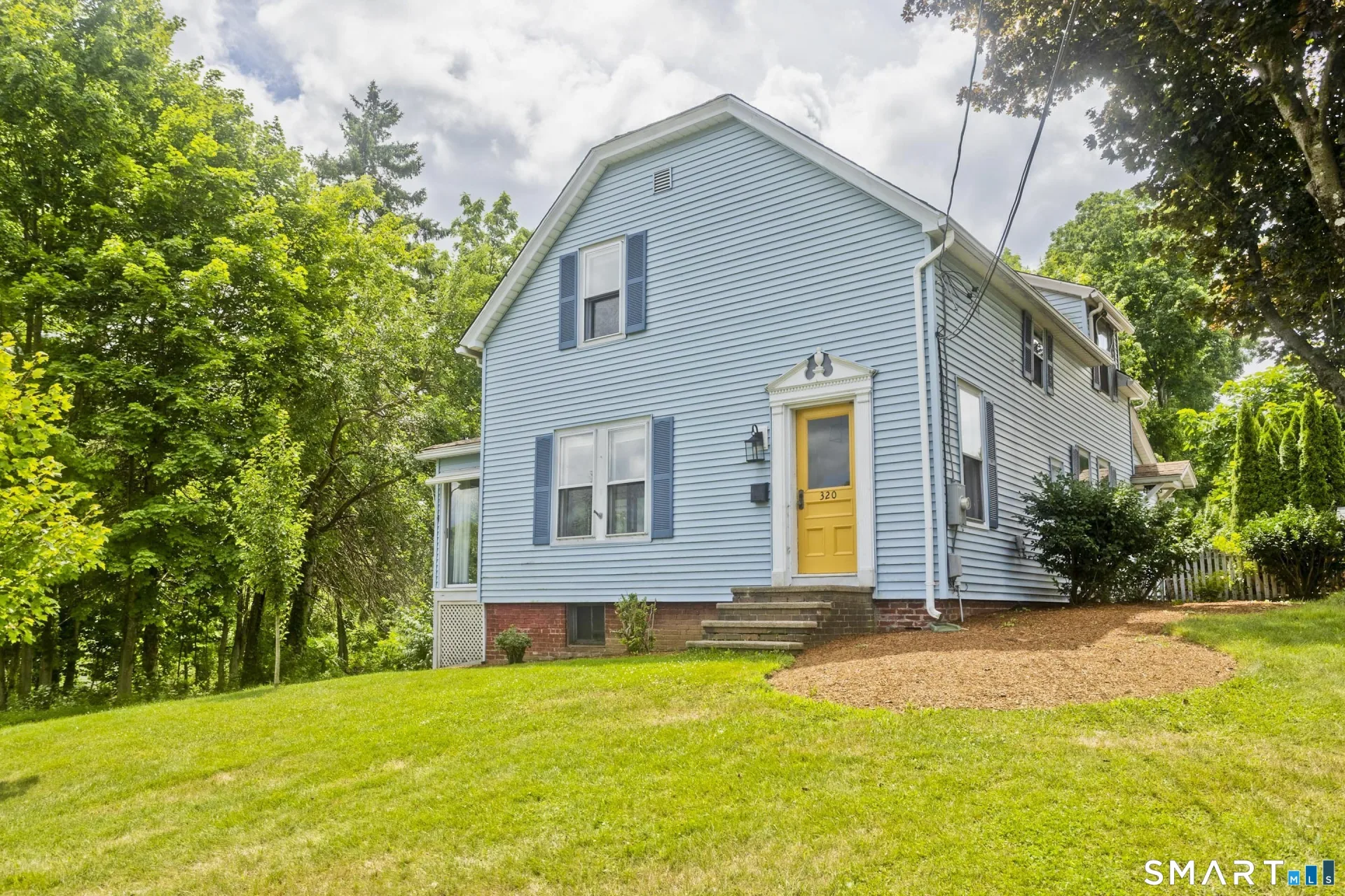 320 Mapleton Avenue, Suffield, CT
