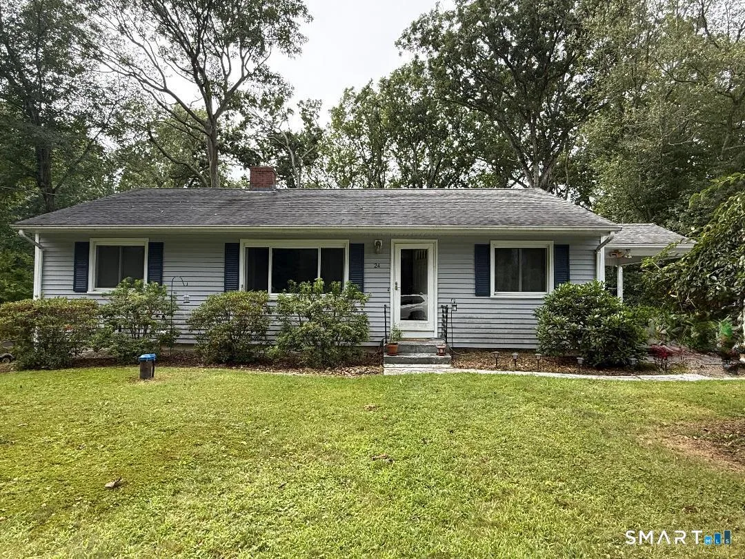 24 Terry Road, Ledyard, CT