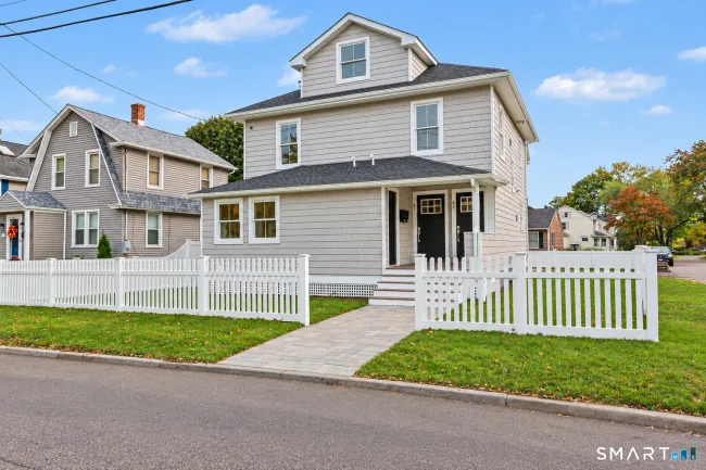 43 Helen Street