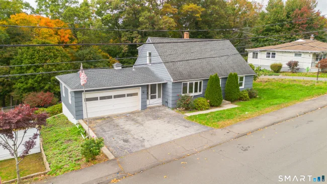 52 Phoenix Avenue