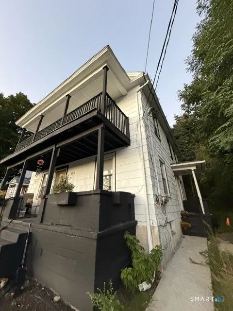 519 Harwinton Avenue