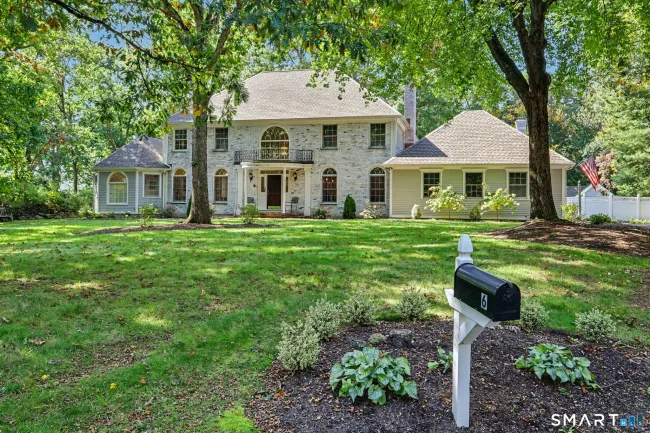 6 High Fields Drive