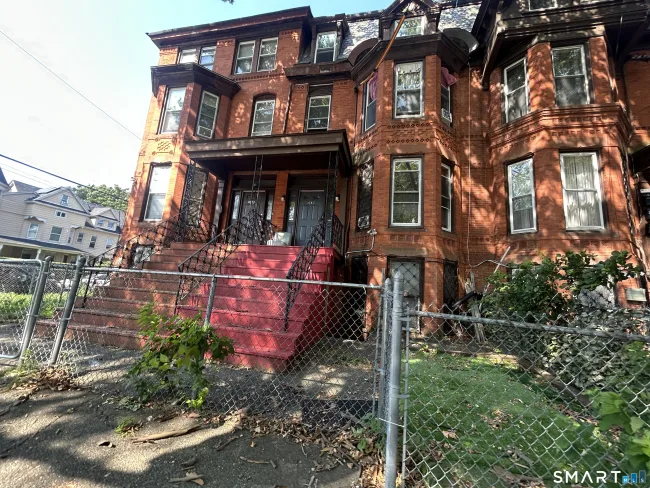 1282 Park Avenue