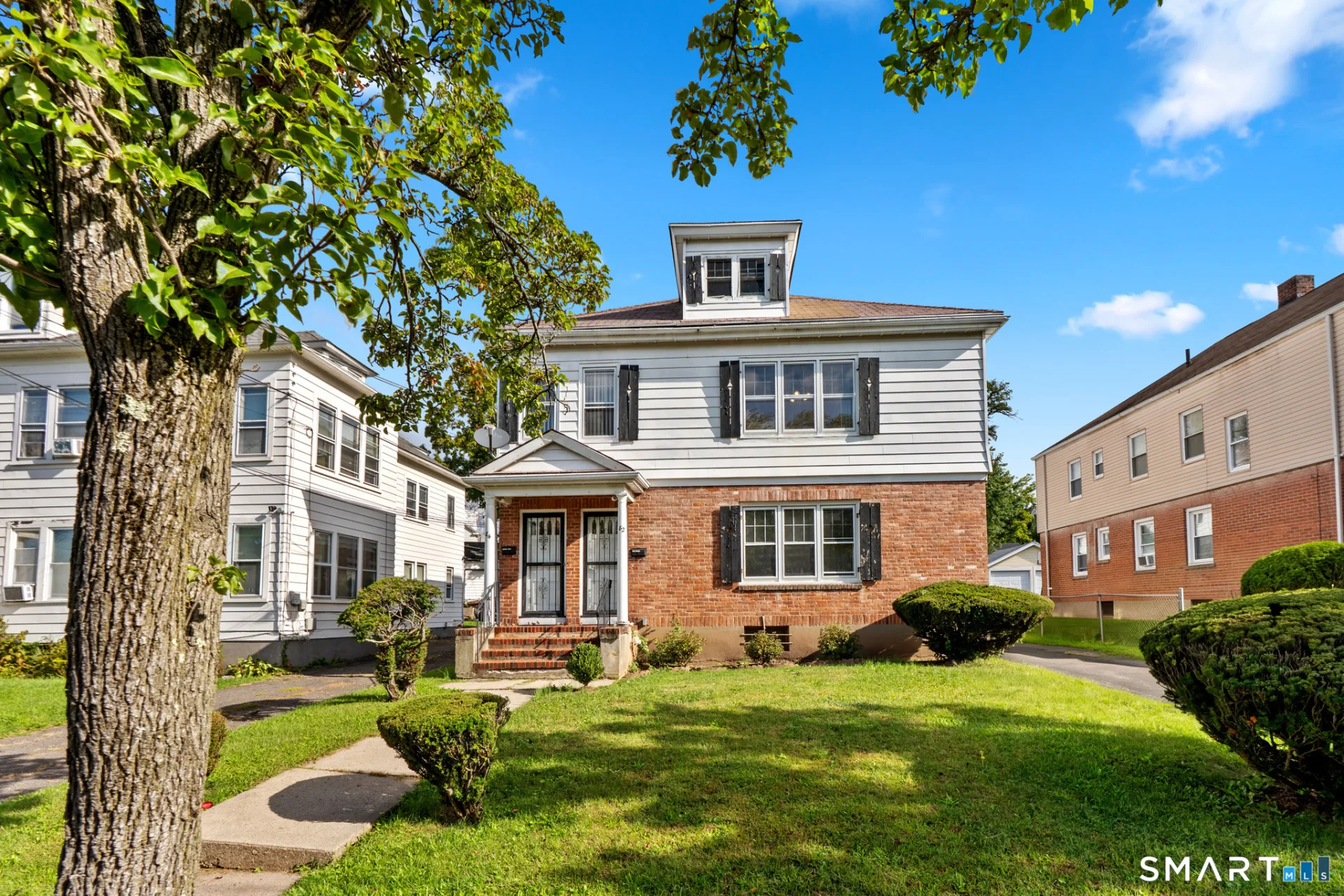 82-84 Thomaston Street, Hartford, CT