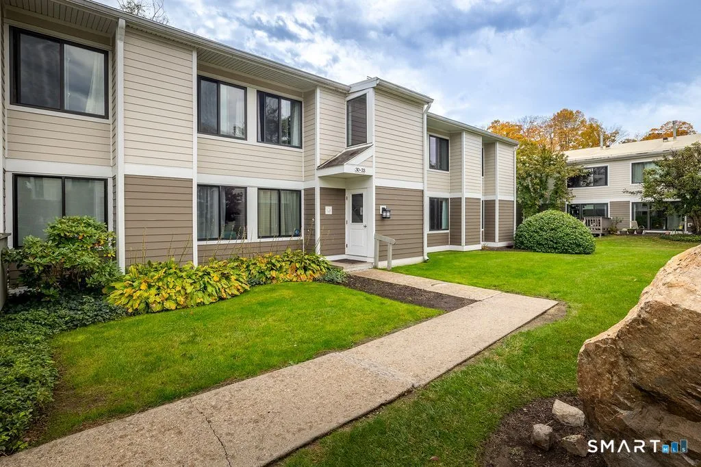 33 Olcott Way #33, Ridgefield, CT