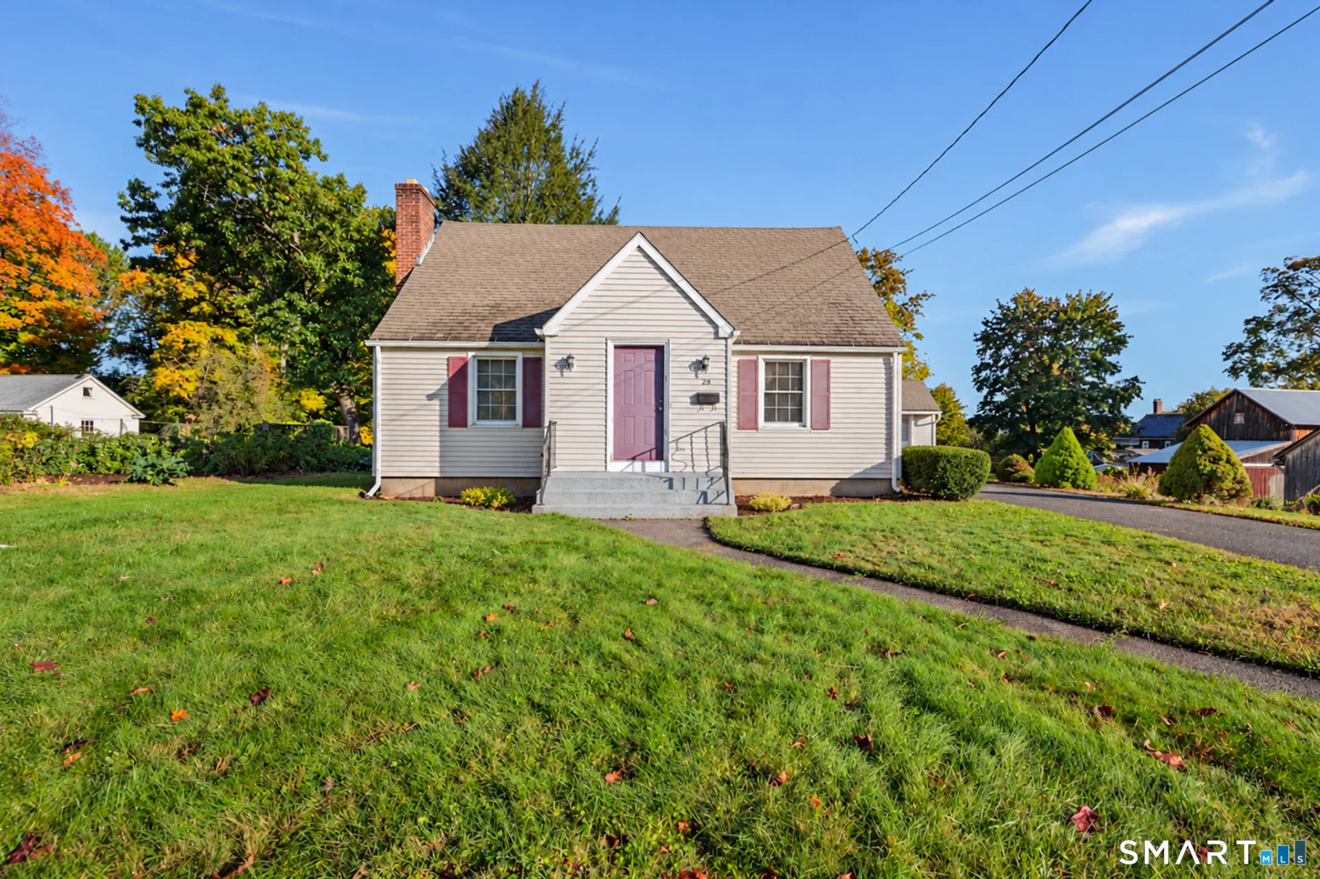 28 Lawndale Avenue, Bristol, CT