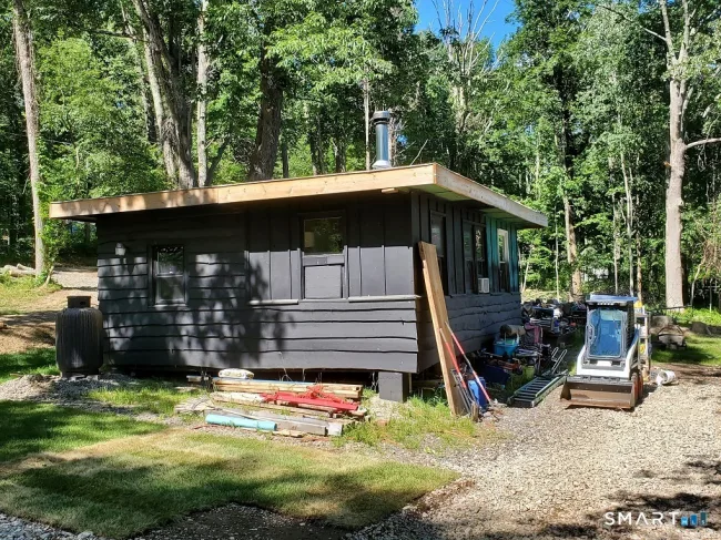 181 Paradise Drive