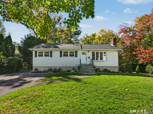 100 Fawn Drive