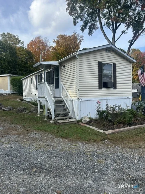 139 Lewis Street #9
