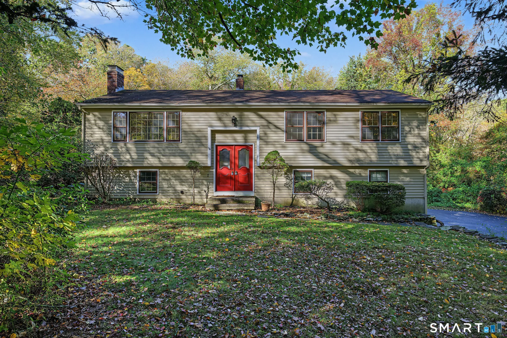 121 Long Hill Road, Clinton, CT