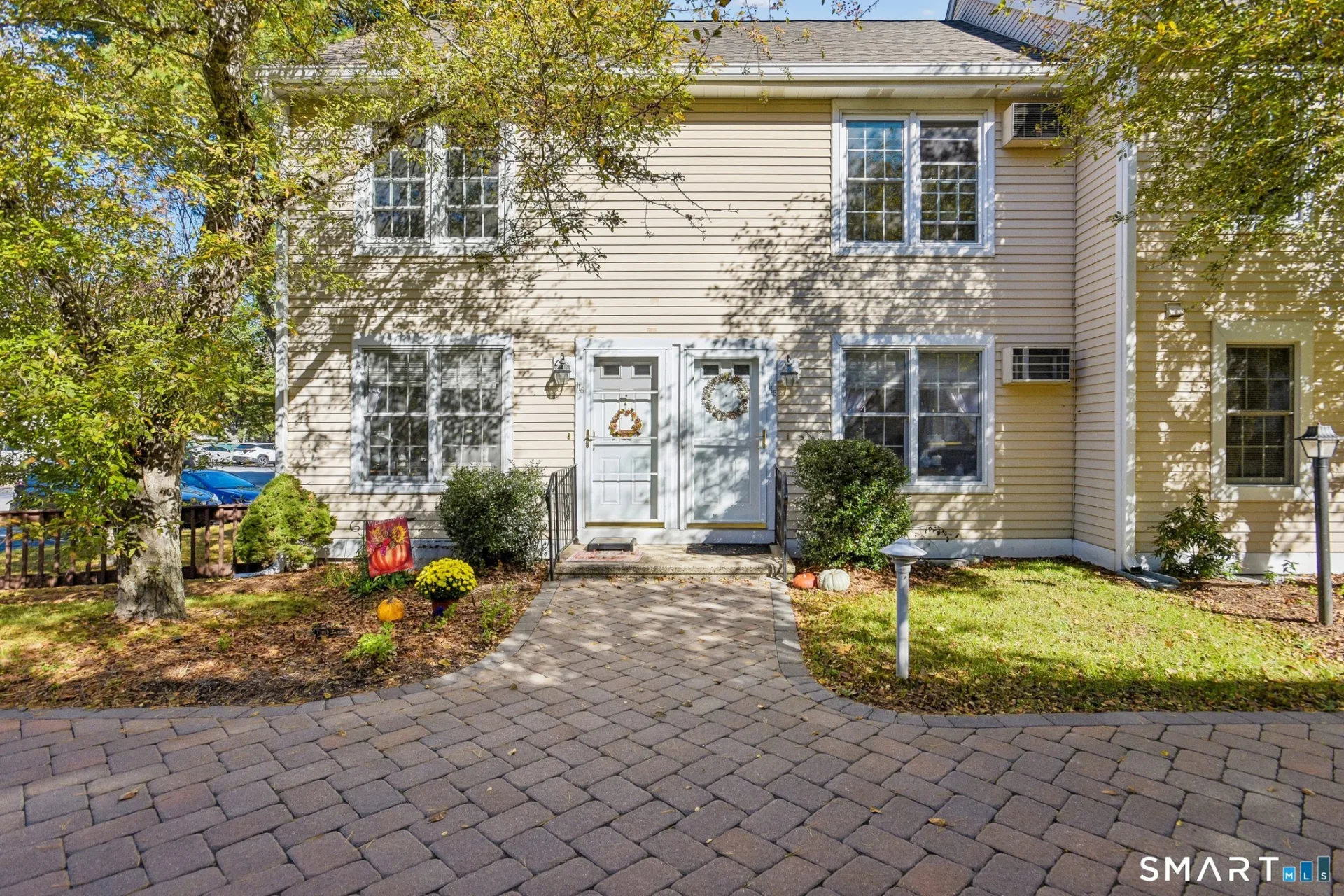 54 Rope Ferry Road #F115, Waterford, CT