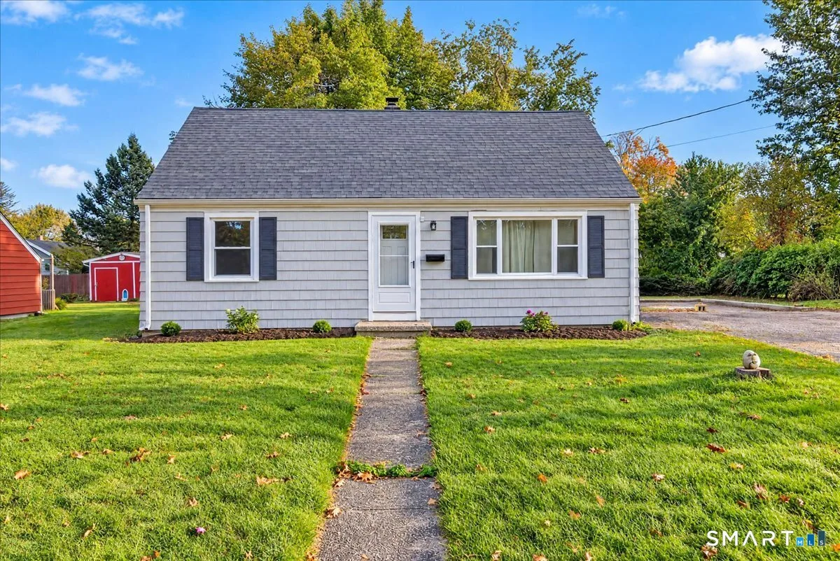 33 Northwood Place, Milford, CT