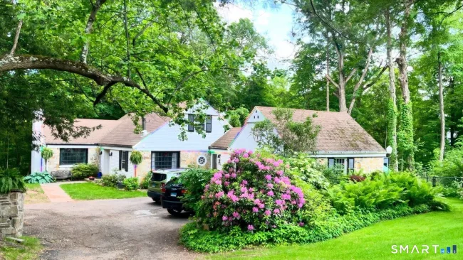 50 Cedarwood Drive