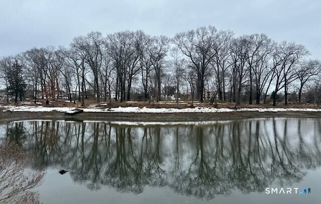 2-A Owenoke Park, Westport, CT