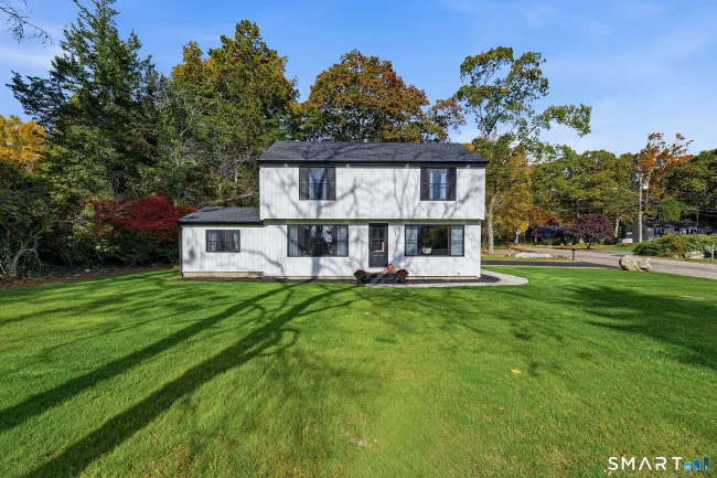 1 Millan Terrace, Stonington, CT