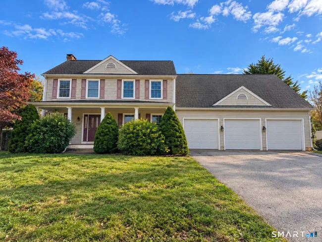 18 Deerfield Road, Waterford, CT