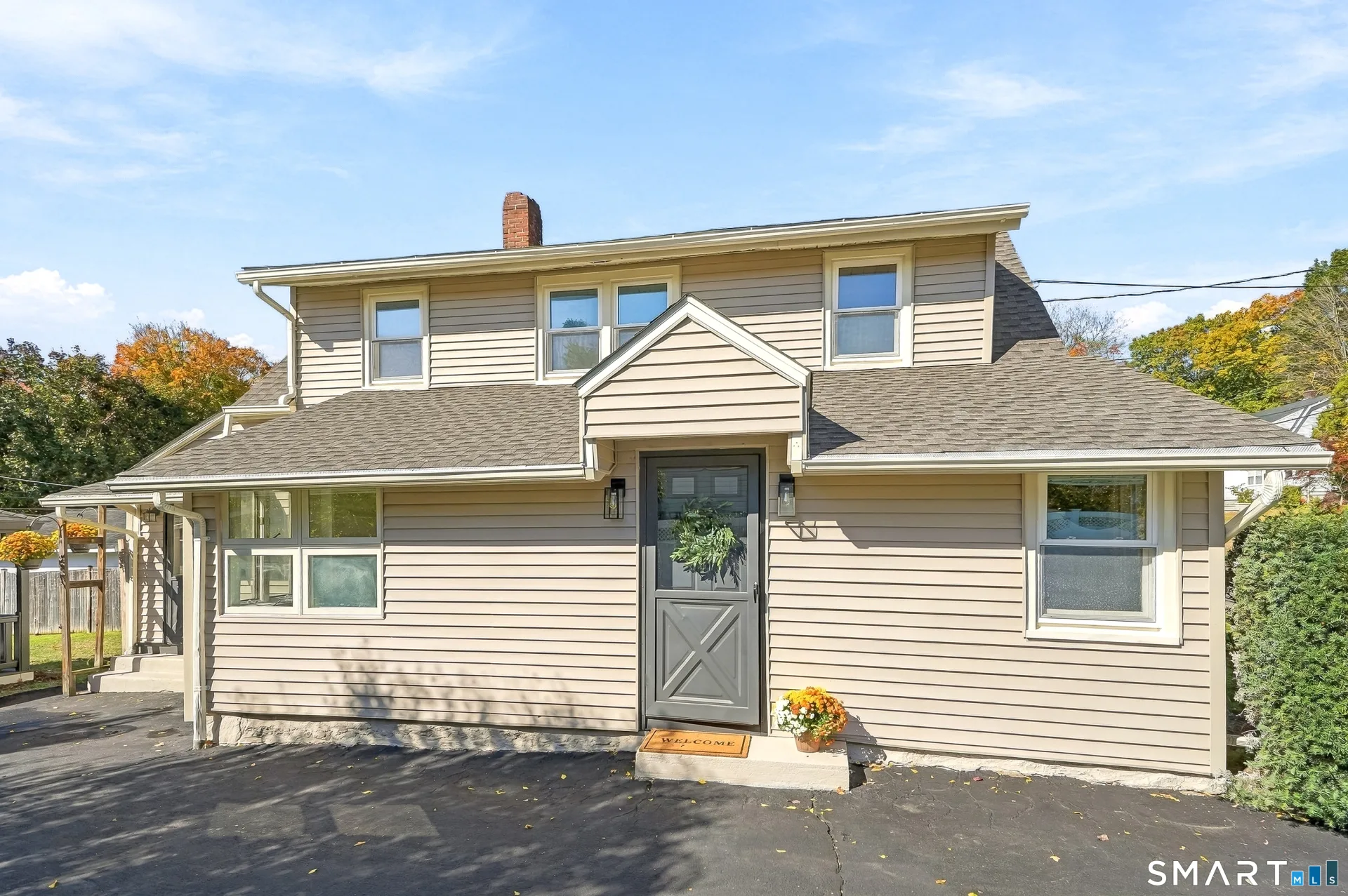 90 Grove Avenue, Derby, CT