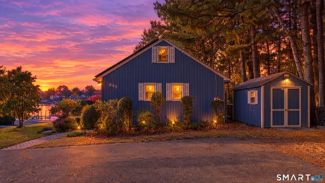 643 Forest Road, Suffield, CT