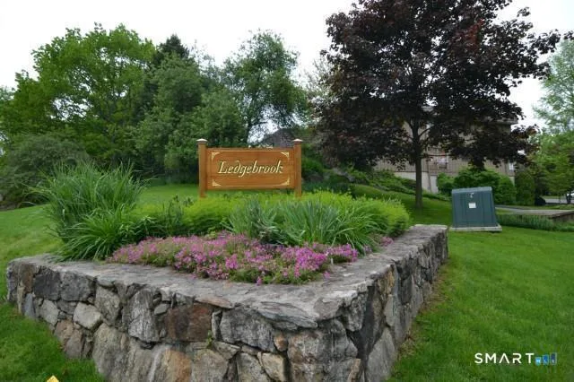 5 Ledgebrook Drive #5, Norwalk, CT