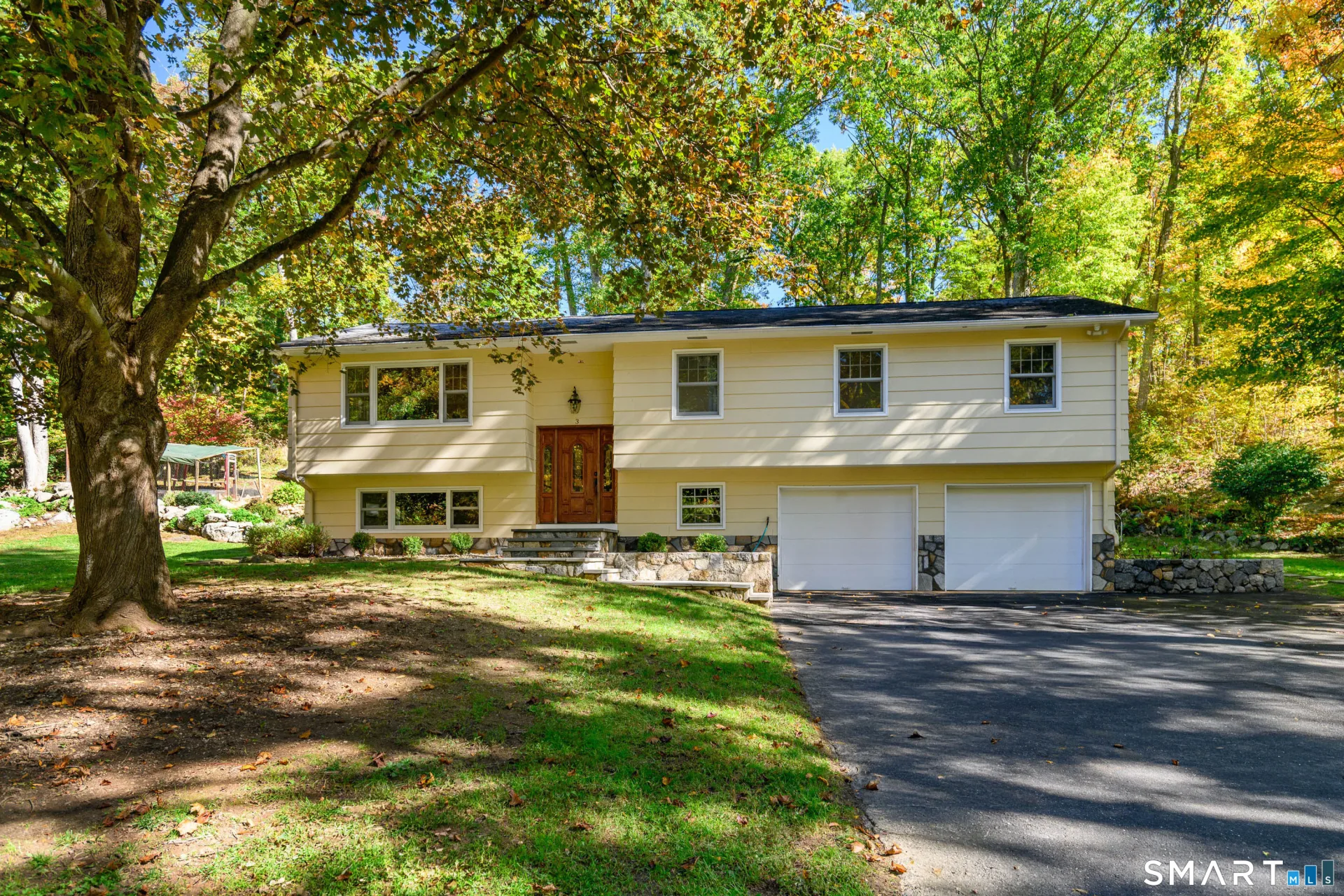 3 Galloping Hill Drive, New Fairfield, CT