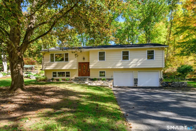 3 Galloping Hill Drive