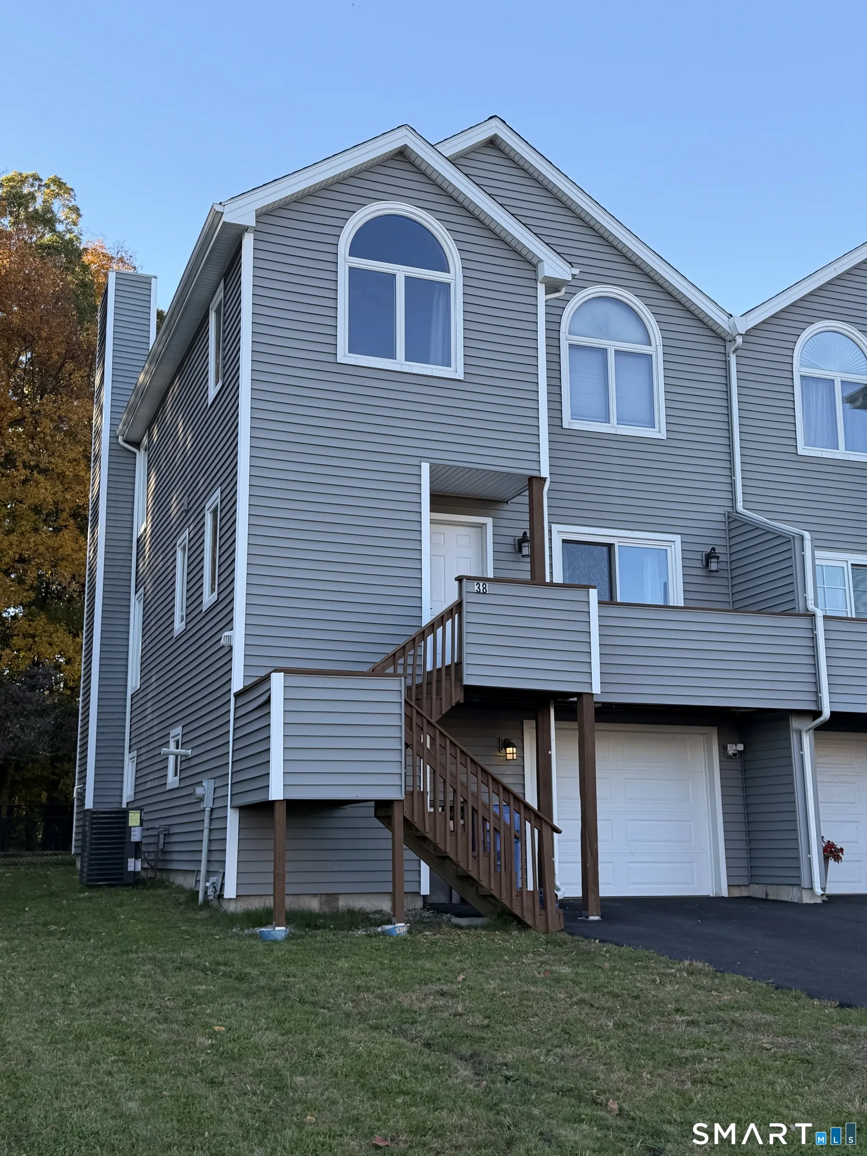 38 Jeffrey Alan Drive, Manchester, CT