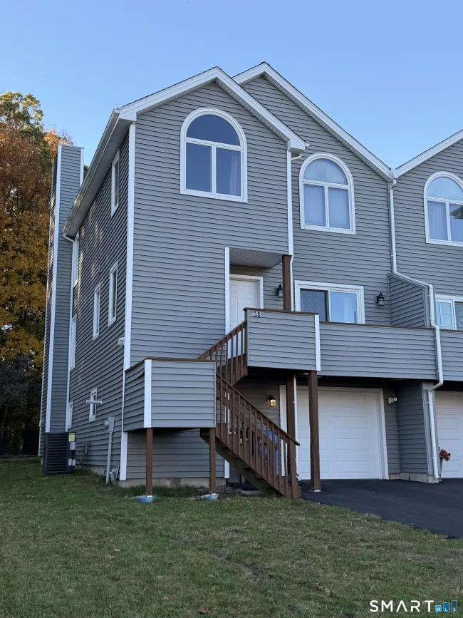 38 Jeffrey Alan Drive