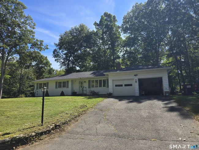 23 Bur Del Drive