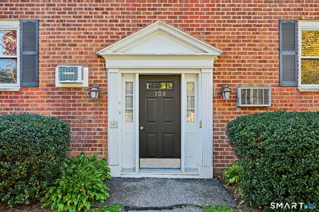 108 Strawberry Hill Avenue #3