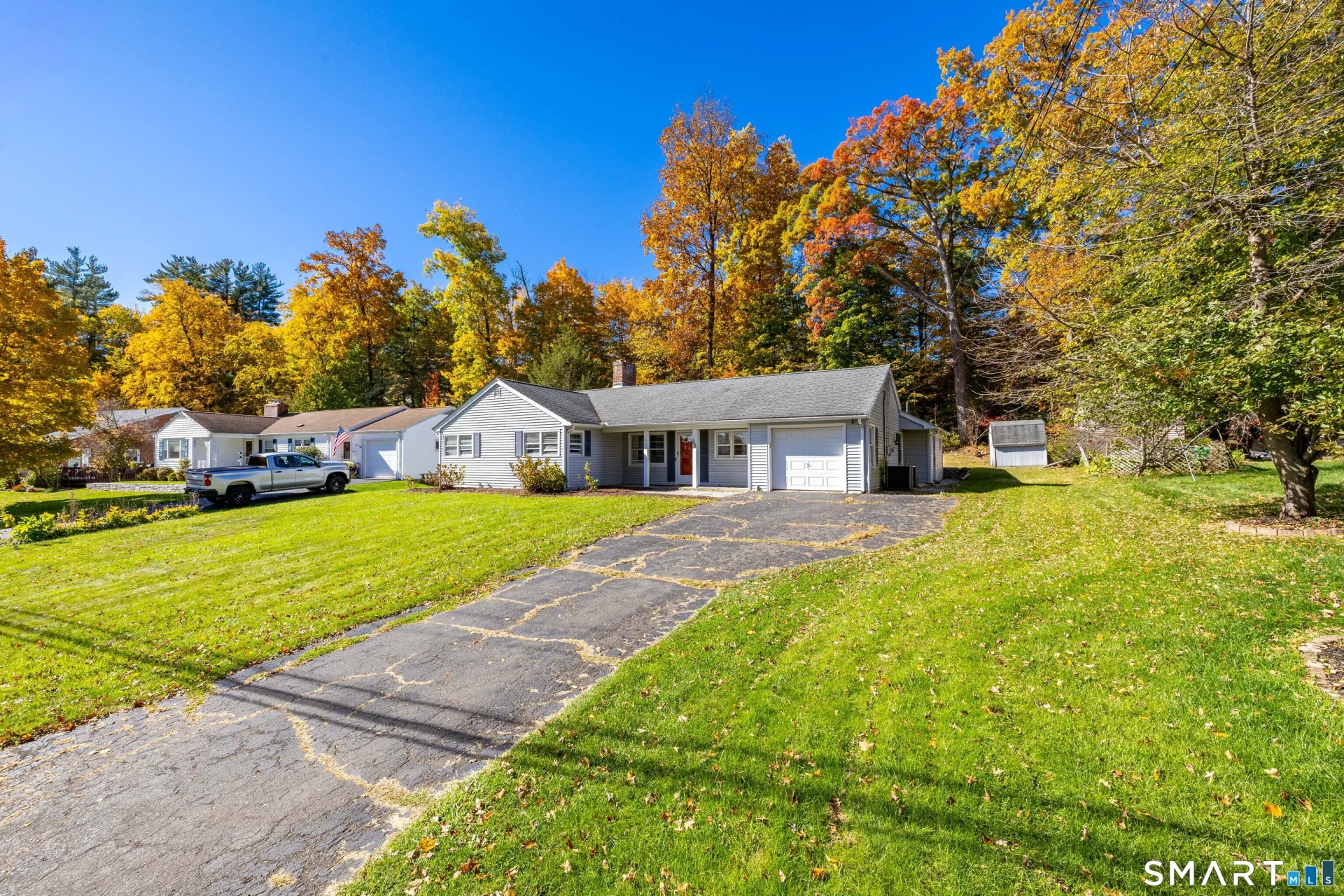 87 Selden Hill Drive, West Hartford, CT