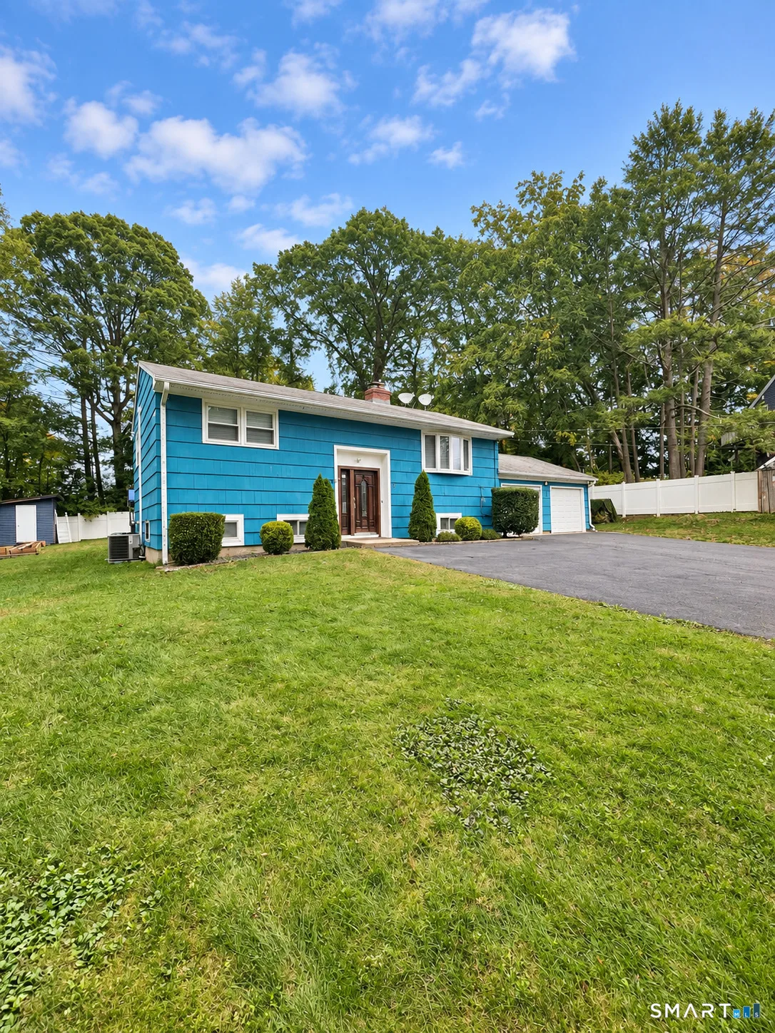4 Hotchkiss Terr Drive, Seymour, CT